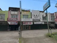 Blessimore SpringHill 4Br Hotels in Palembang