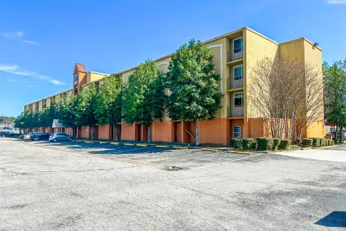 ジャクソン ホテル & コンベンション センター