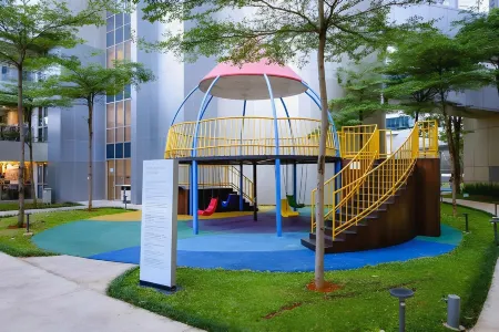 Residence Taman Anggrek Yonas