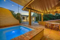 Few Steps to Beach Private Pool and Jacuzzi