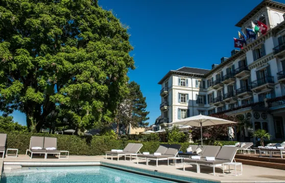 怡東大湖景酒店