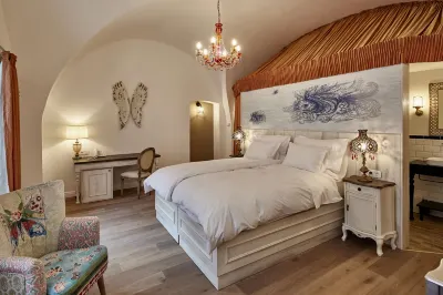 메종 비스트로 & 호텔 Petofi Literary Museum (Petofi Irodalmi Muzeum) 주변 호텔