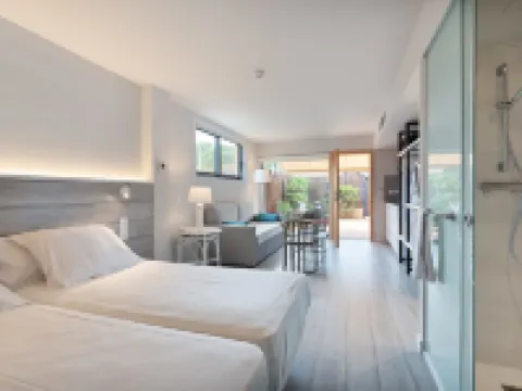 Apartaments Beach & Golf Resort Hotels in Pals