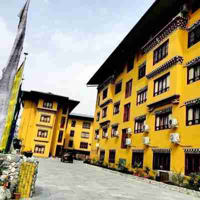 Tashi Namgay Grand Resort Hotel Exterior
