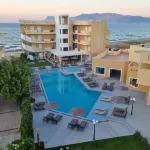 Sunny Bay Hotel - Infinity Pools