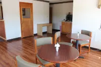 Nationwide 9 Inn Hotels in Cross County