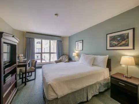 Harrison Lake Hotel Hotels in Harrison Hot Springs