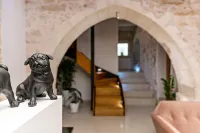 Erotokritos City Luxury Suites