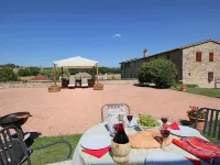 Cottage in Todi with Pool and Terrace