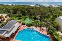 Marcoola Beach Resort - parking