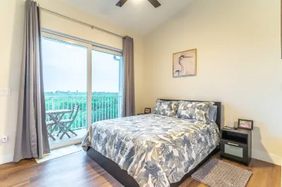 3260 Little Harbor