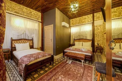 Affan Boutique Hotel Hotels near Habib-i Nejjar Mosque