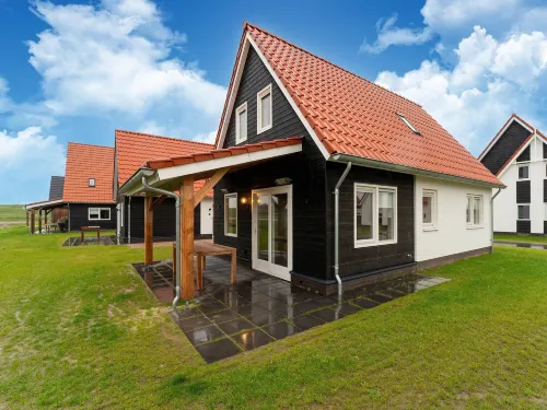 Modern Holiday Home by the Sea with Sauna