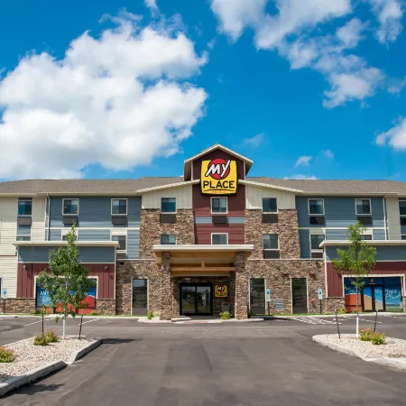 My Place Hotel-Aberdeen, SD