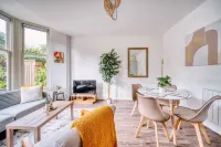 Stunning 2 Bed by the City Centre & Bute Park Các khách sạn ở Riverside