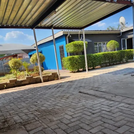 Wampex Guest House in Rustenburg