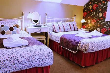 Arkale Lodge Отели в г. Карлайл