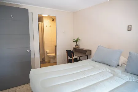 ShortStays Santiago Отели рядом с достопримечательностью «Constitution Place»