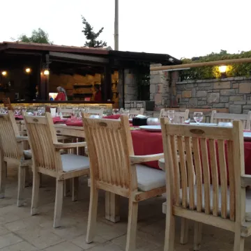 Villanaz Apart Hotel