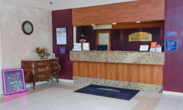 Howard Johnson by Wyndham Lakeland