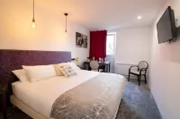 Hôtel Bomotel Hotels in Marcillat-en-Combraille