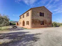 Countryside Holiday Home in Gambassi Terme with Garden Hotels near Toscana Principe Railway Station