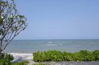 The Relaxing Room Pool Access at Rain Resort Condominium Cha Am- Hua Hin
