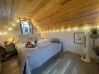 Cedar Twig Cabin: Serene, cozy & quiet