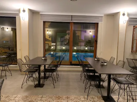 Akcayzeytin Otel