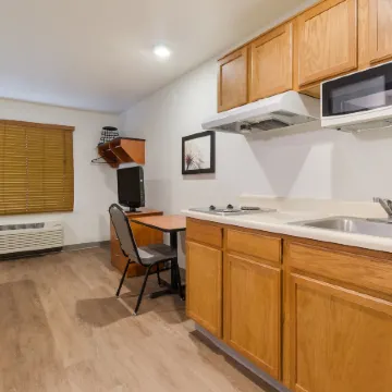 WoodSpring Suites College Station