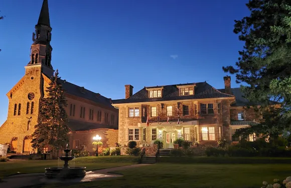 商蘭德莊園（限成人，不允許攜帶寵物）