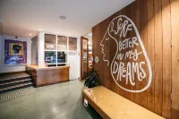 Barrys Beach Road Hotel Hotel di Bondi Beach