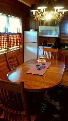 Amish Blessings Cabins - 2 estrellas