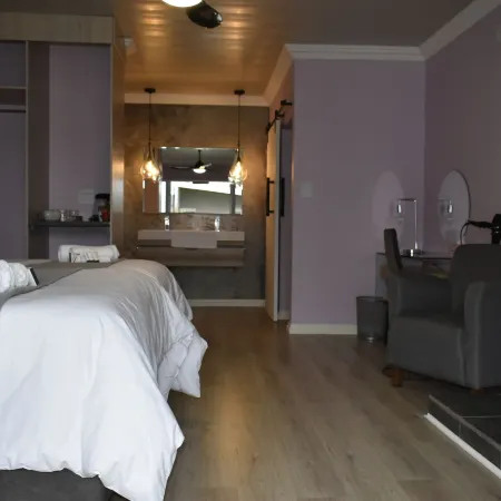 Mosswood Bed & Breakfast