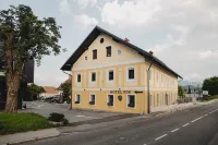 Hotel Pok Garni Отели в г. Врхника