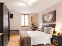 Auberge Communale de Carouge Hotels near Acacias