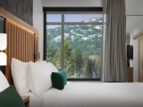 SpringHill Suites Sandpoint Hotels in Bonner County