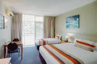 Artesian Spa Motel - Moteles