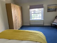 Seafront Sheringham 1 Bed Apt Sleeps 4 - 1Xdog Hotels in Sheringham