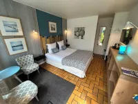 Hôtel Monet Hotels in Equemauville