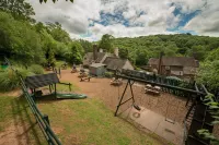 The Shakespeare Inn Hotel a 