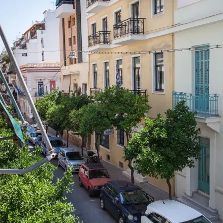 Luxury Pireas Stay New 2Br Urban Escape