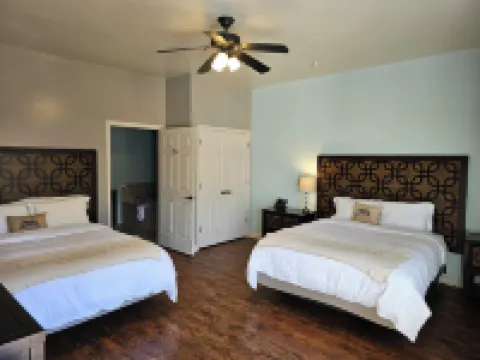 코퍼헤드 로지 앤드 리조트 캐빈 렌탈스