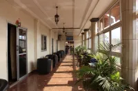 Hotel Mbouoh Star Palace Hotels in Dschang