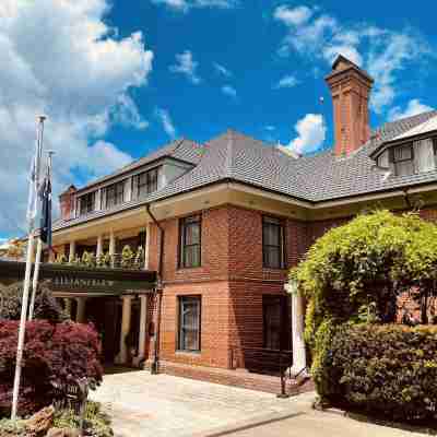 Lilianfels Blue Mountains Resort & Spa Hotel Exterior