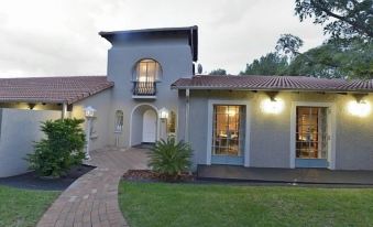 Duke & Duchess Boutique Hotel