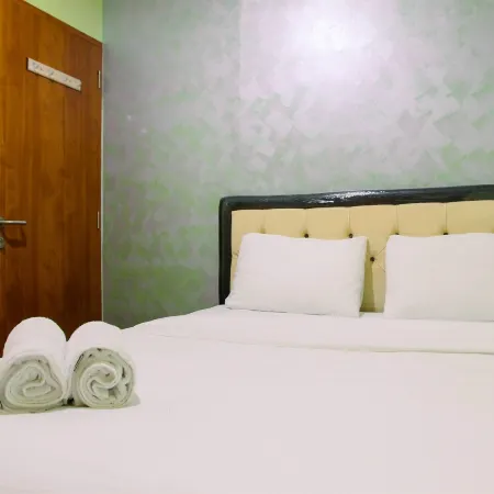 Comfortable 2 Bedrooms @ Titanium Square Apartment Отели рядом с достопримечательностью «Торговый центр Cibubur Junction»