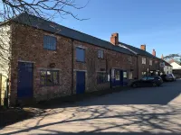 The Carew Arms Các khách sạn ở Holford