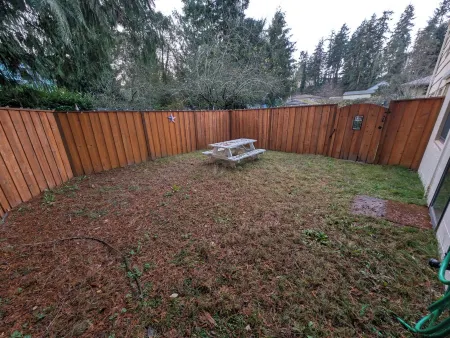 Charming 1-bedroom unit in tranquil Burien with WiFi, AC, private yard