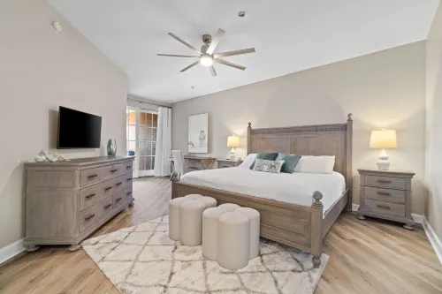 Luxurious Master Suite and Stunning Balcony Views - Elegant Oasis Hotels in Rosemary Beach